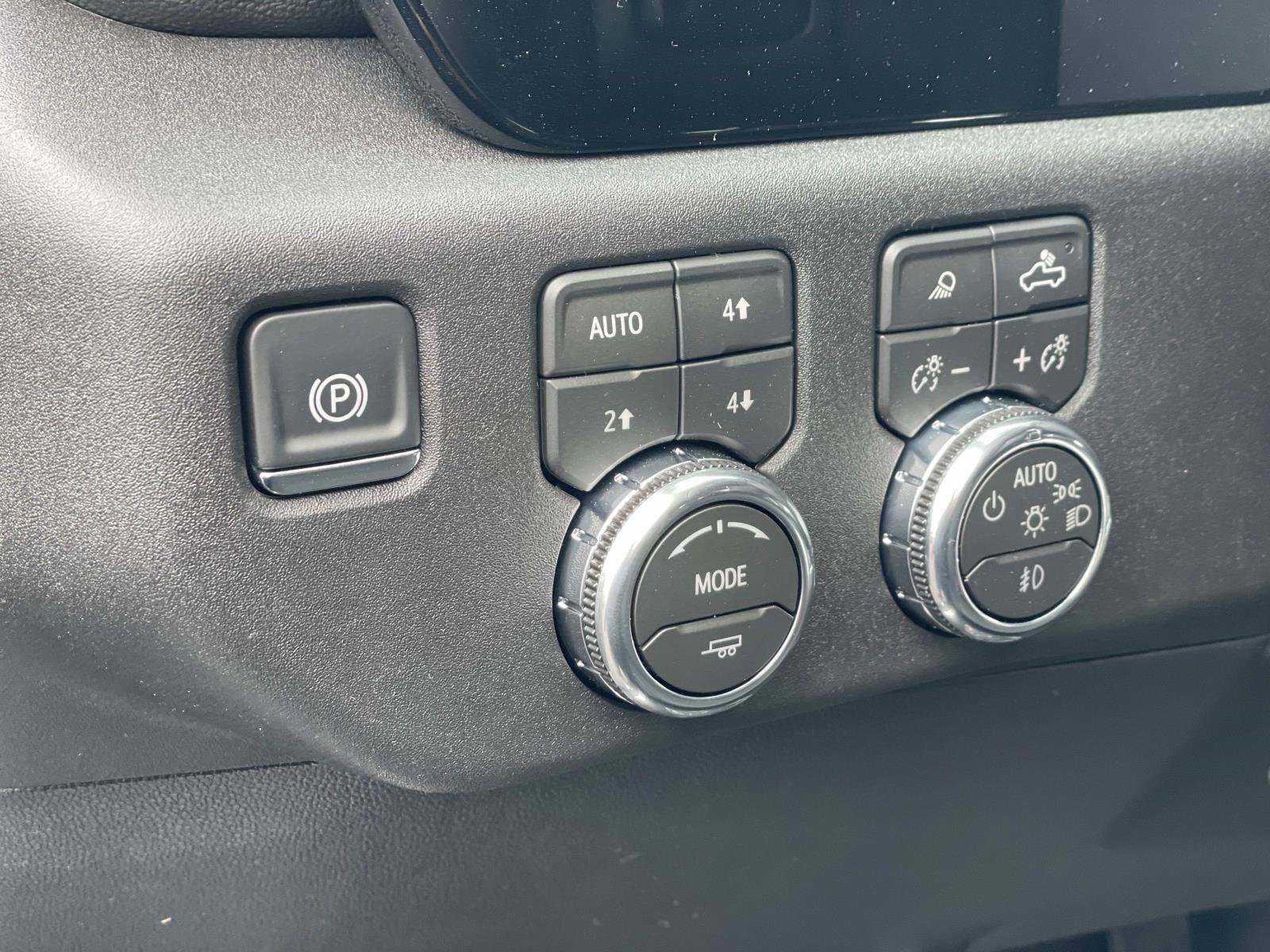 2026 GMC Sierra 3500HD SLT - Photo 19