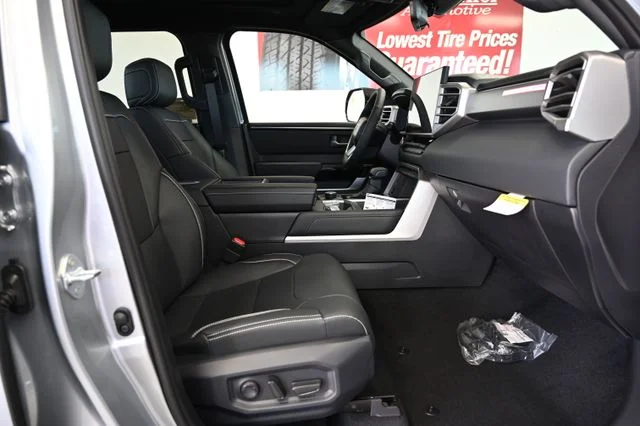 2026 Toyota Tundra Limited - Photo 12
