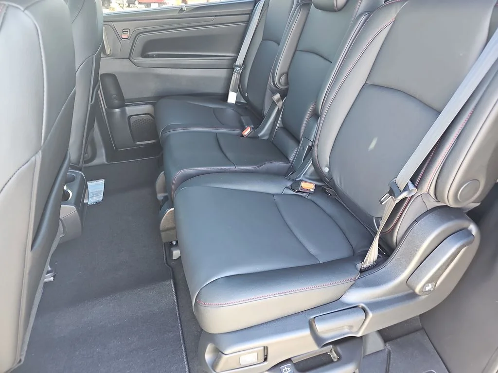 2026 Honda Odyssey Sport L - Photo 16