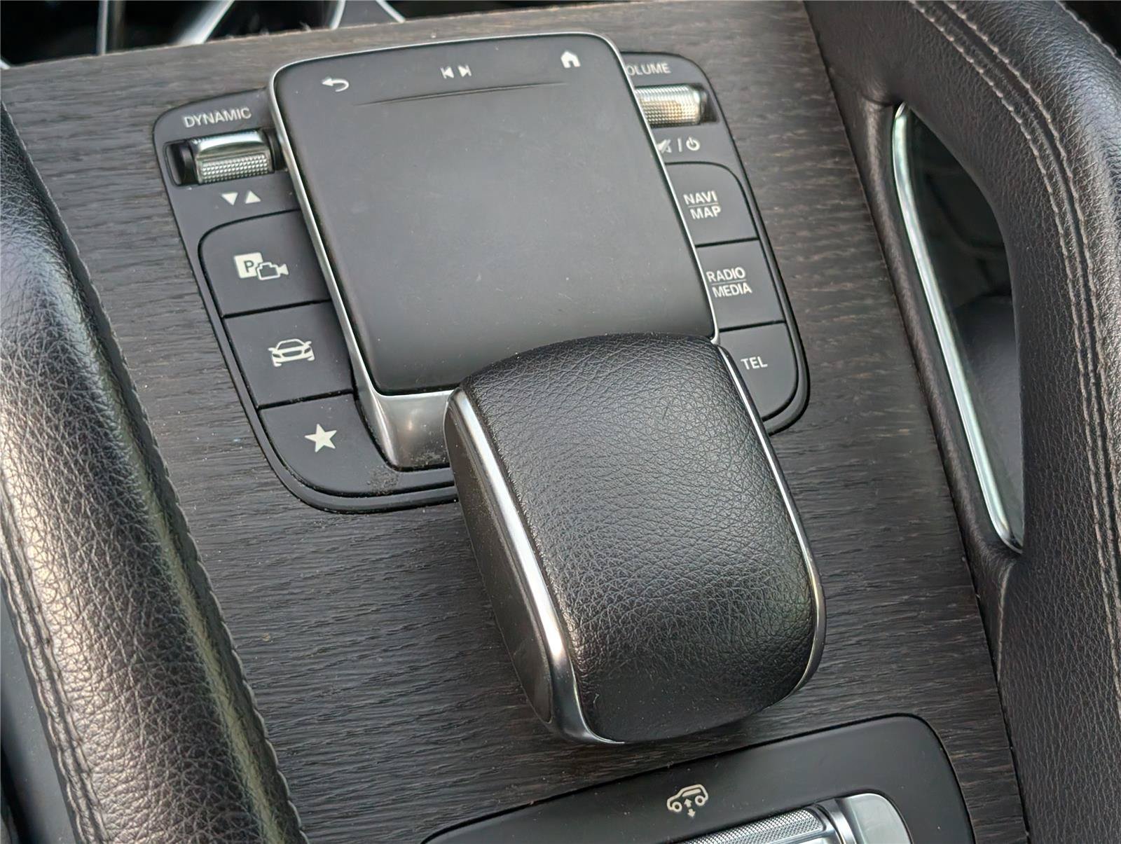 Used 2021  Mercedes-Benz GLS 450 image 18