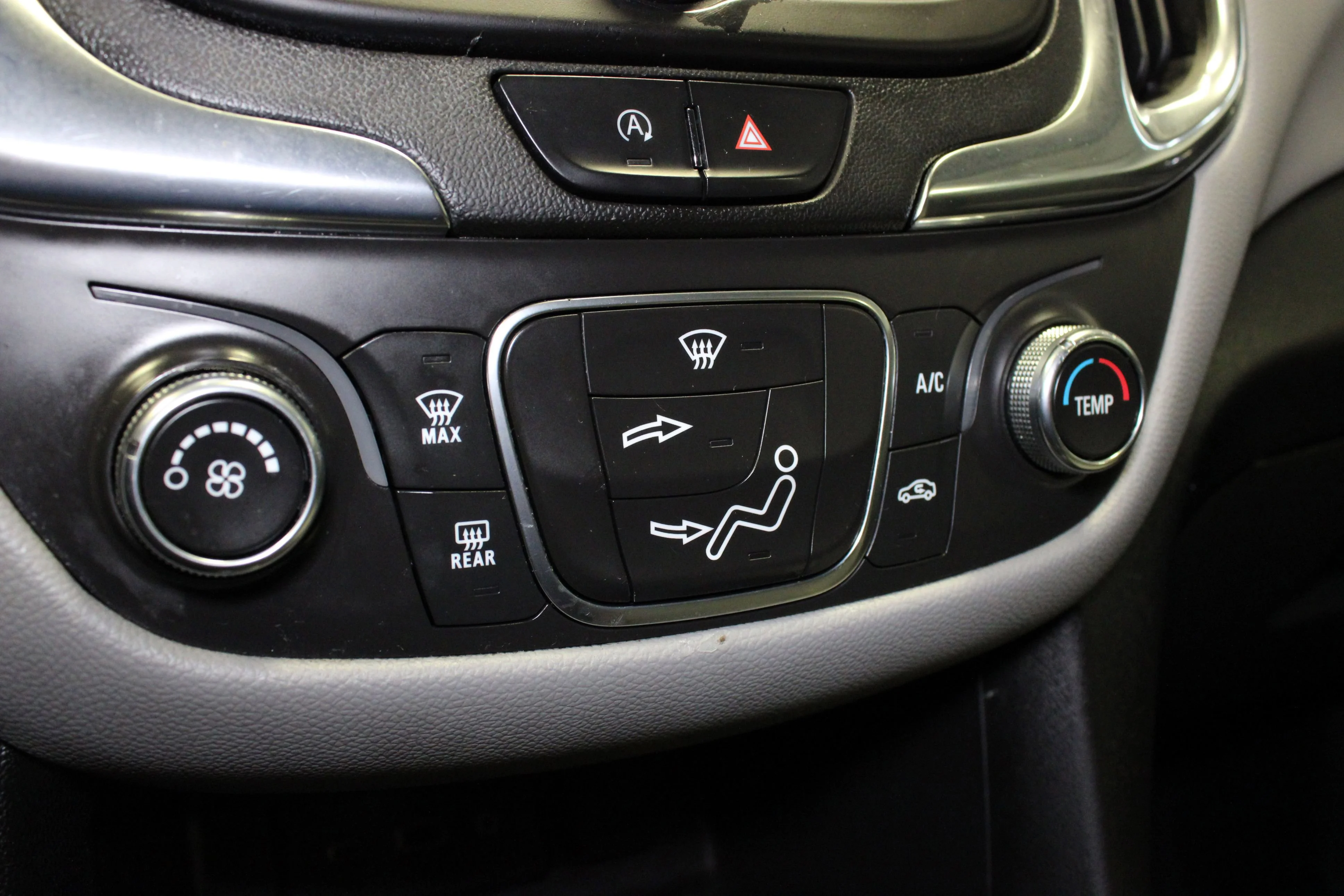 Used 2022 Iron Gray Metallic Chevrolet LS image 23
