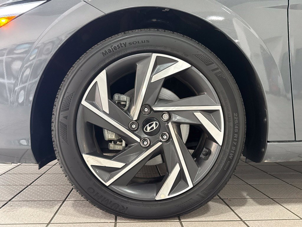 2024 Hyundai Elantra SEL - Photo 13