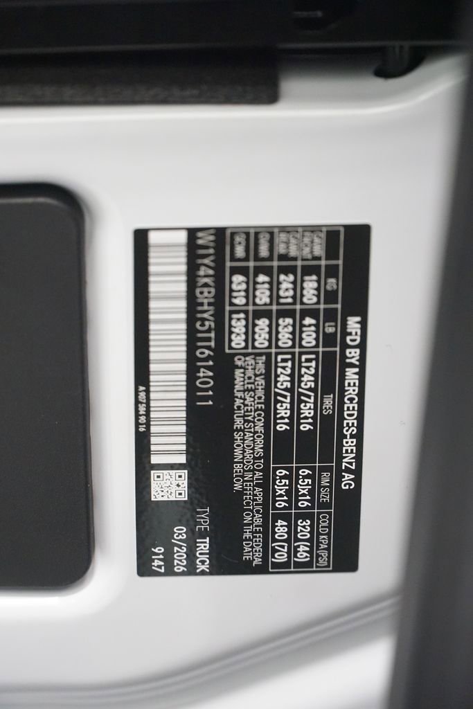 New 2026 Arctic White Mercedes-Benz Cargo 144 WB image 33