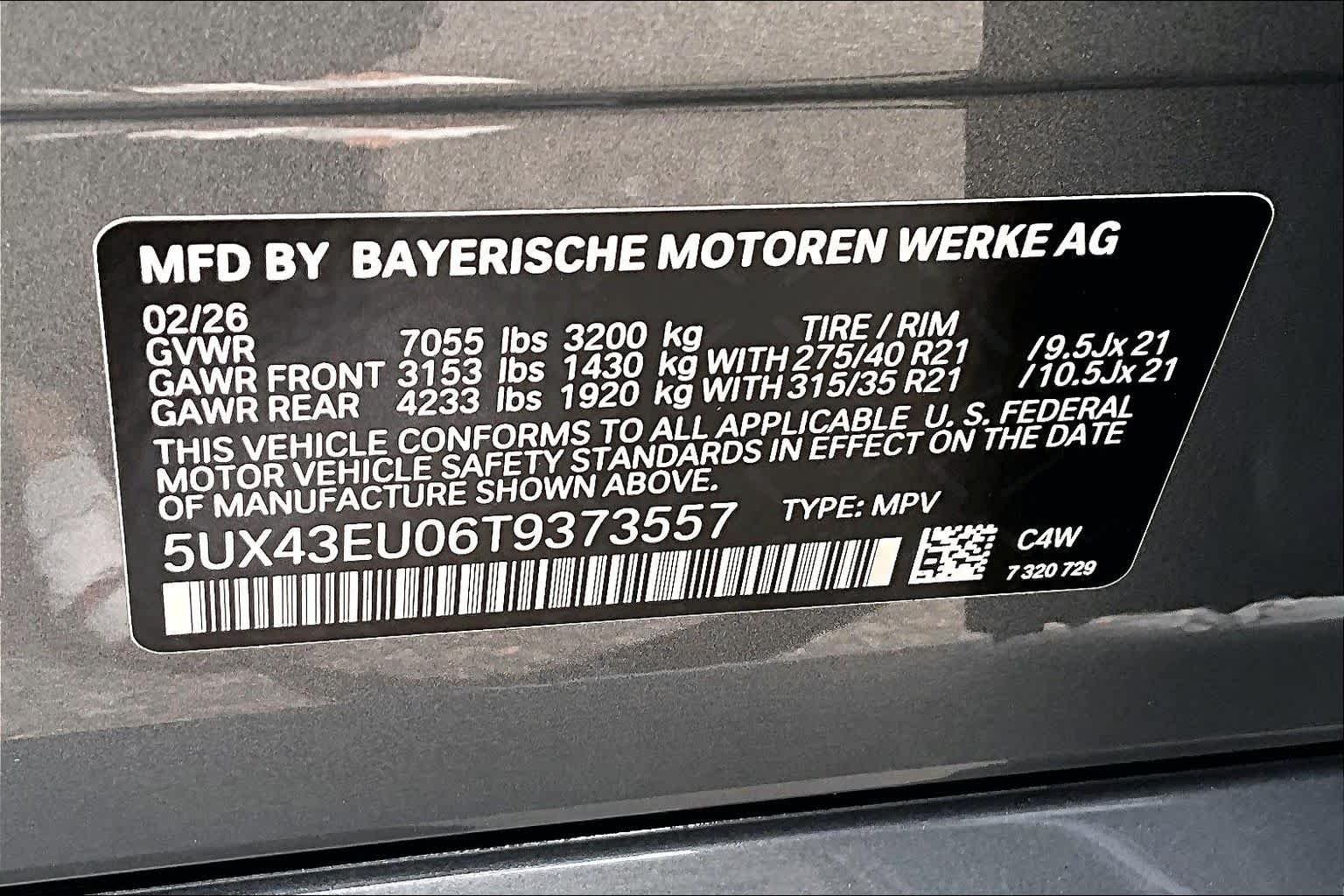 New 2026 Skyscraper Grey Metallic BMW xDrive50e image 19