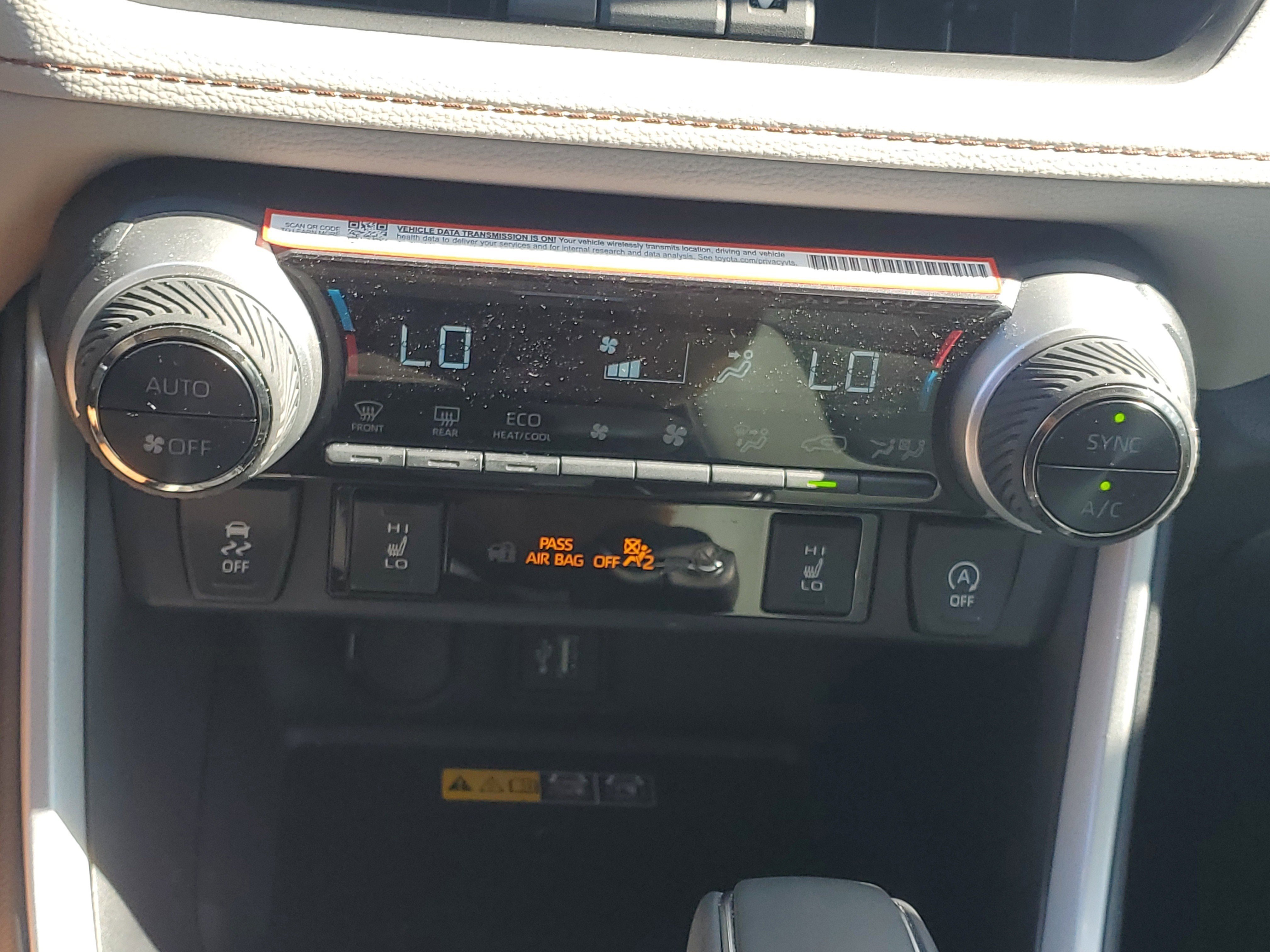 Used 2025 Magnetic Gray Metallic Toyota XLE Premium image 27