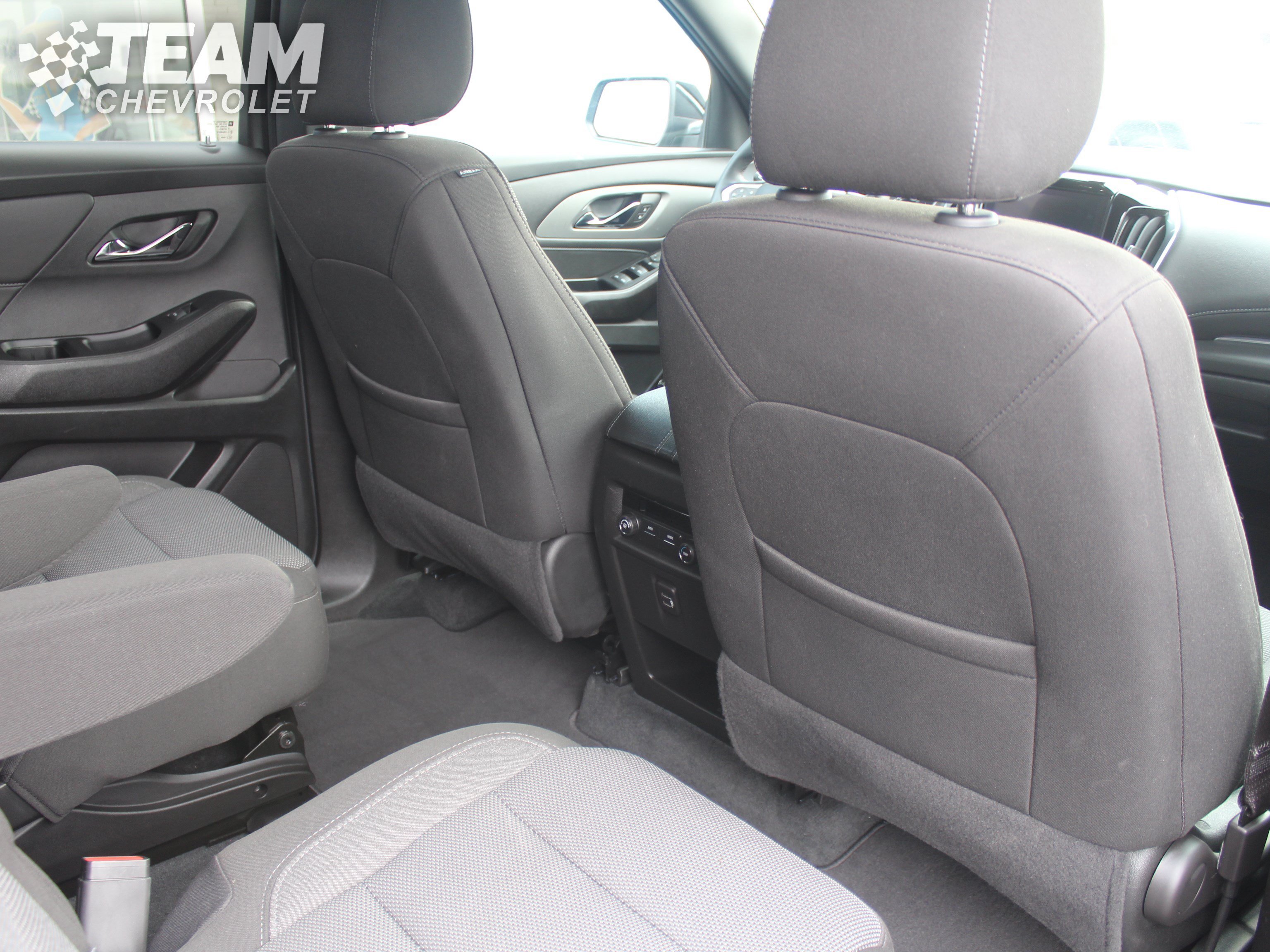 Used 2023 Mosaic Black Metallic Chevrolet LT Cloth image 25