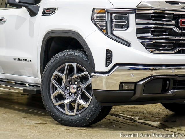 New 2026 Summit White GMC SLT image 3