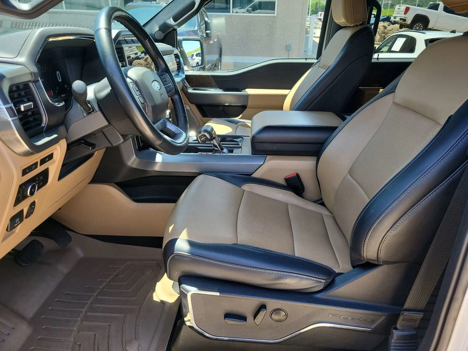2023 Ford F-150 Lariat - Photo 19