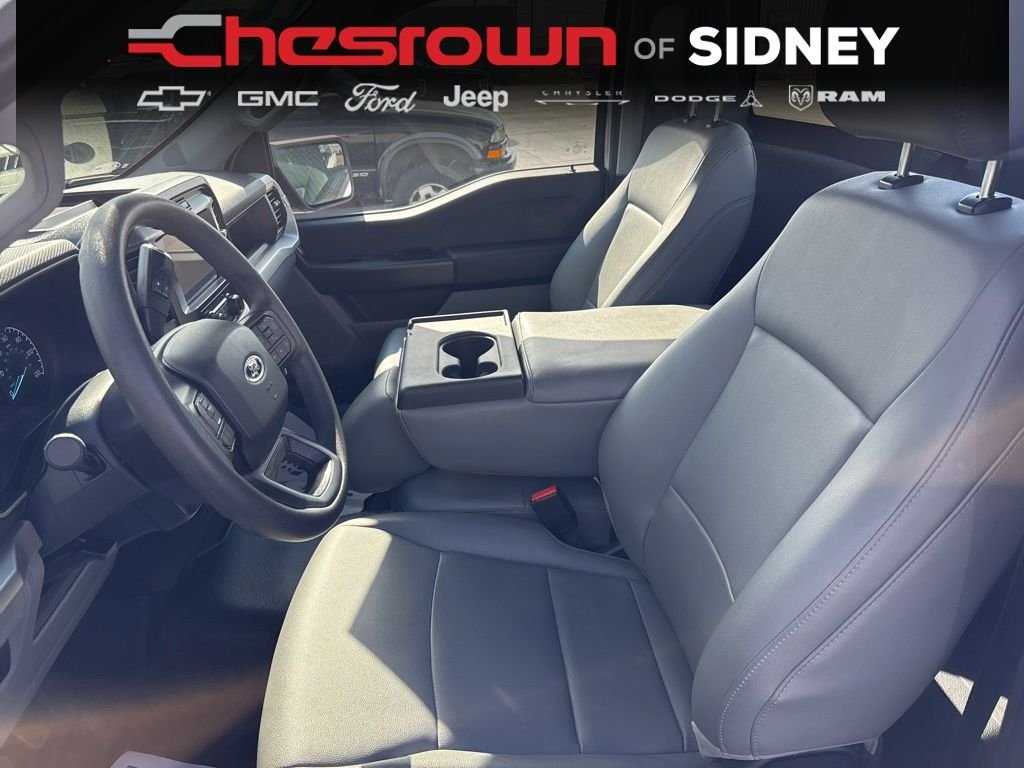 Used 2022 Oxford White Ford XL image 25