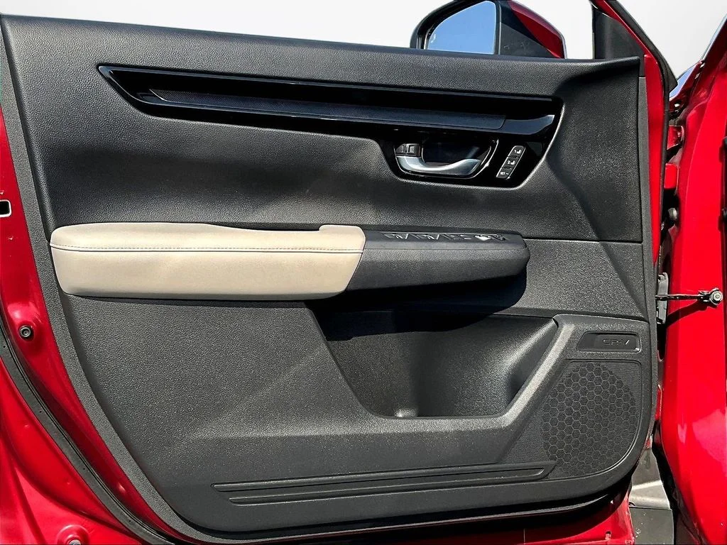Used 2023 Radiant Red Metallic Honda EX-L image 22