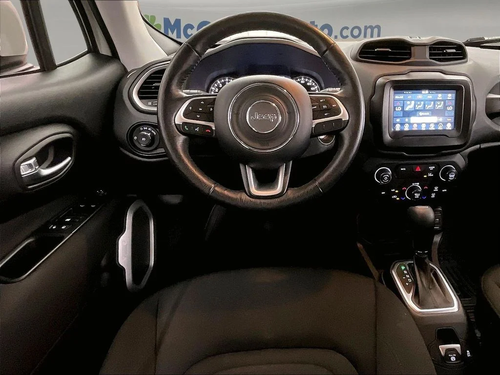 Used 2021 White Jeep Latitude image 7