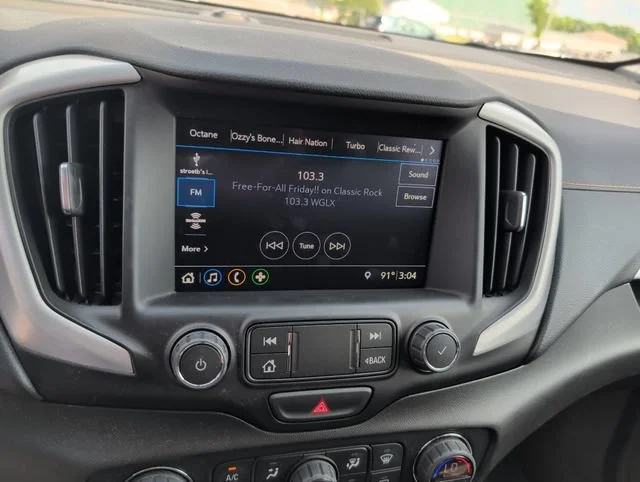Used 2019 SATIN STEEL METALLIC GMC SLT image 22