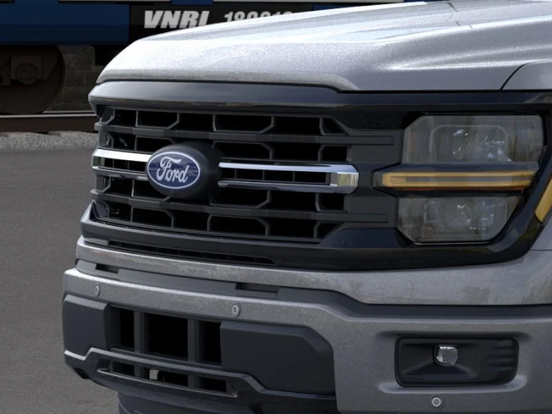 New 2026 Carbonized Gray Metallic Ford XLT image 17