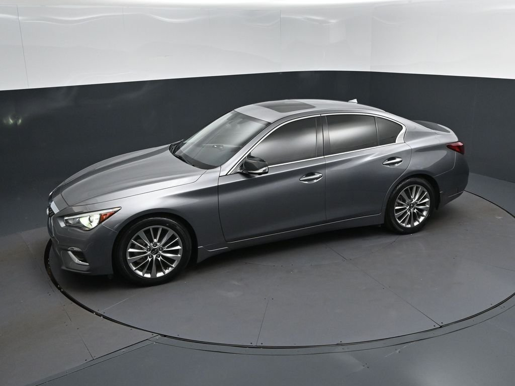 Certified Used 2023 Gray INFINITI LUXE image 27