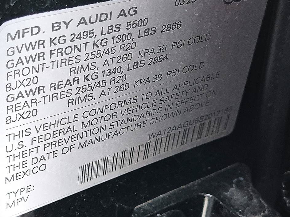 Used 2025 Black Audi Premium Plus image 37