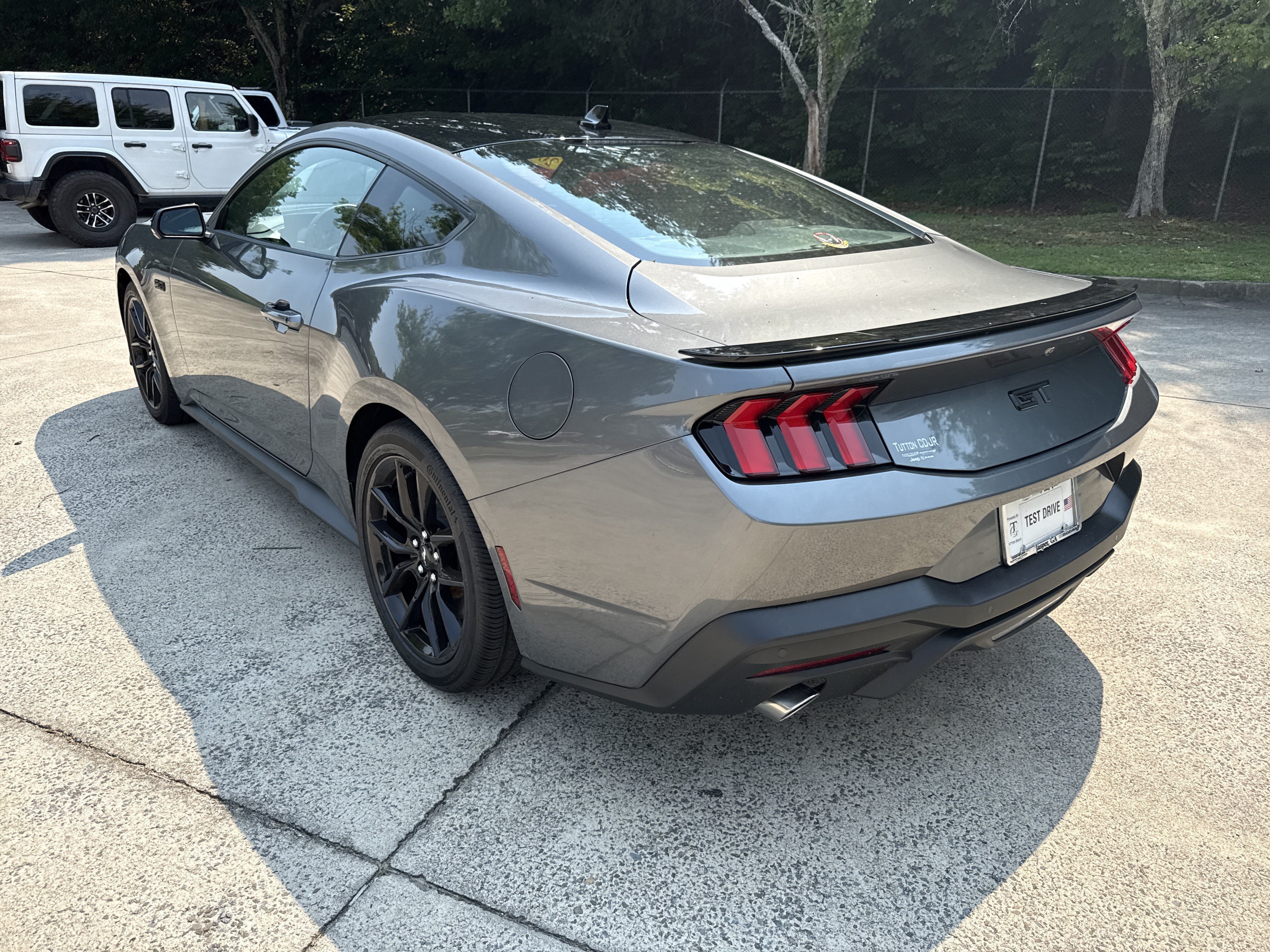 Used 2025 Gray Metallic Ford GT image 5
