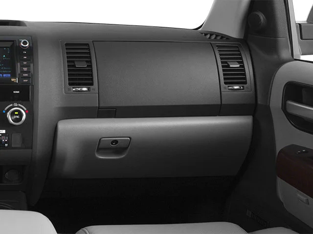 Used 2014 Blizzard Pearl Toyota Platinum image 19