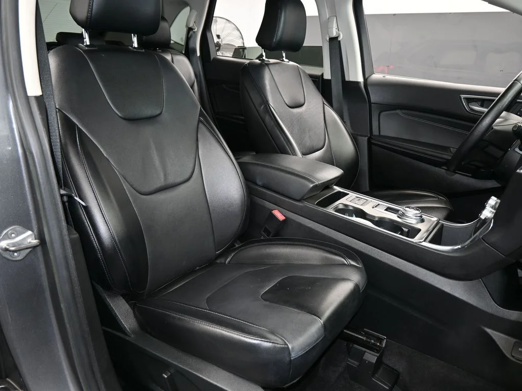 Used 2022 Gray Metallic Ford Titanium image 46