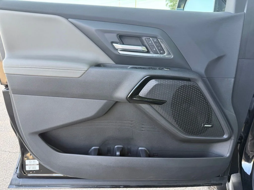 Used 2026 Black Chevrolet Trail Boss image 9