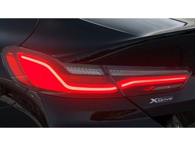 2026 BMW 8 Series 840i - Photo 8