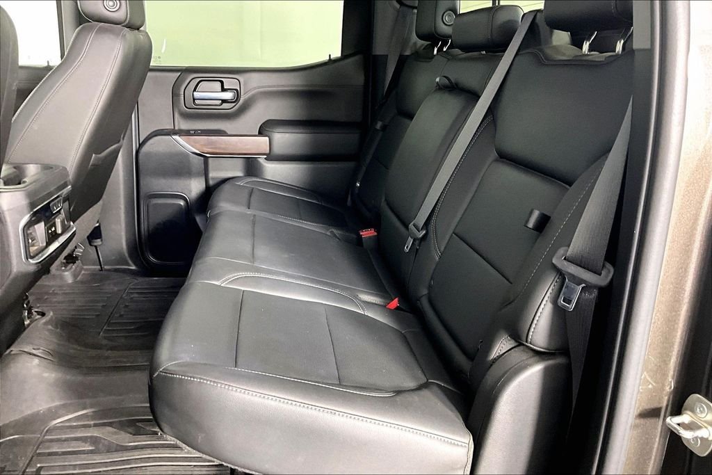 Used 2019 Gray GMC SLT image 2