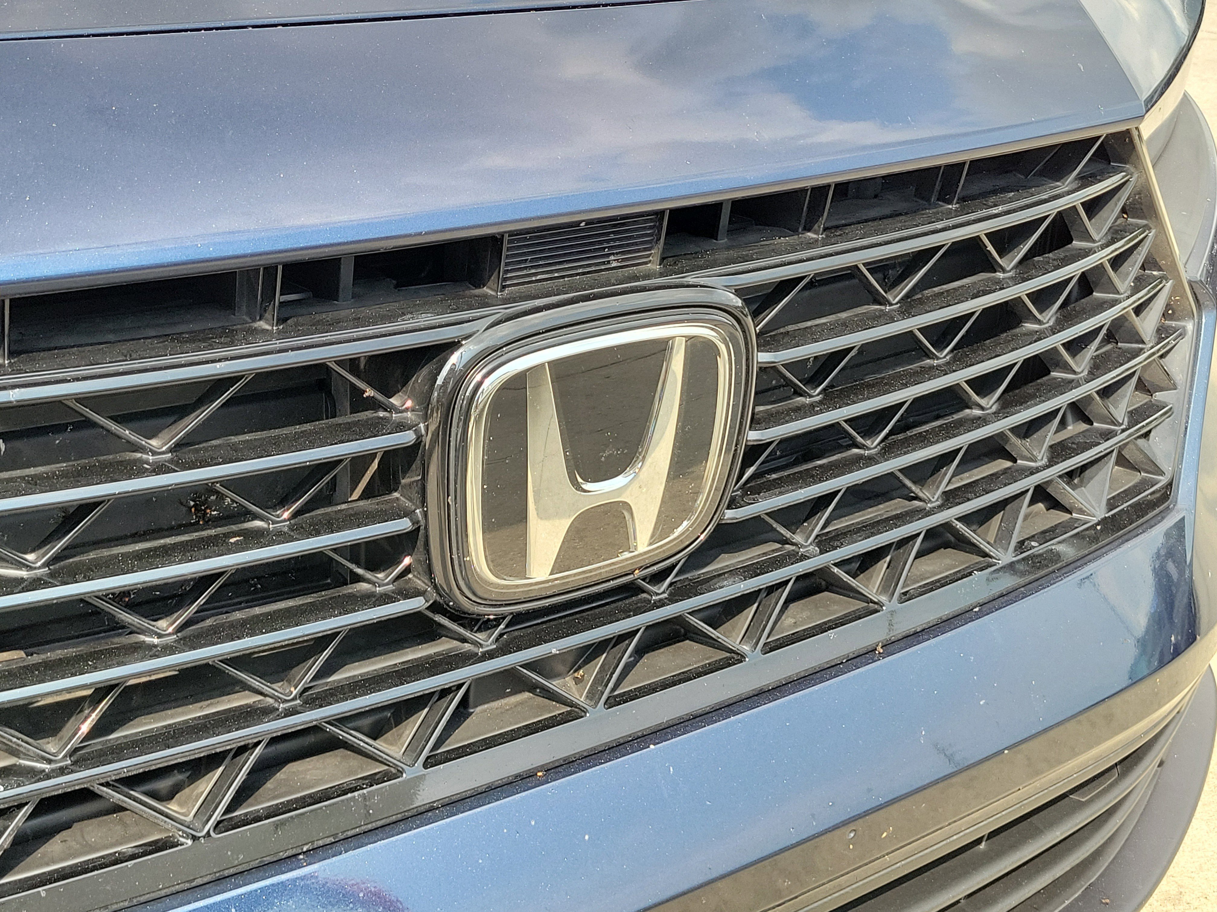 Used 2023 Canyon River Blue Metallic Honda EX image 1