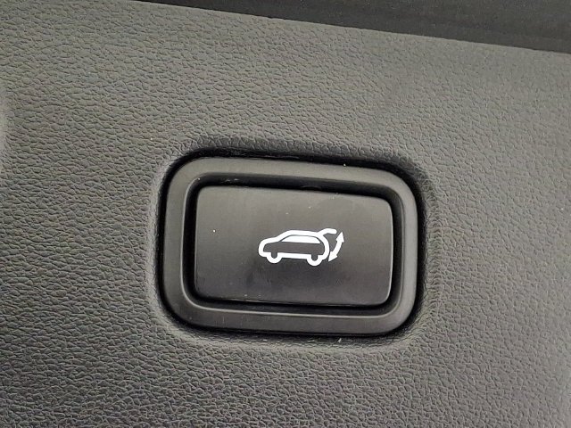 Certified Used 2022 Gray Hyundai Limited image 37