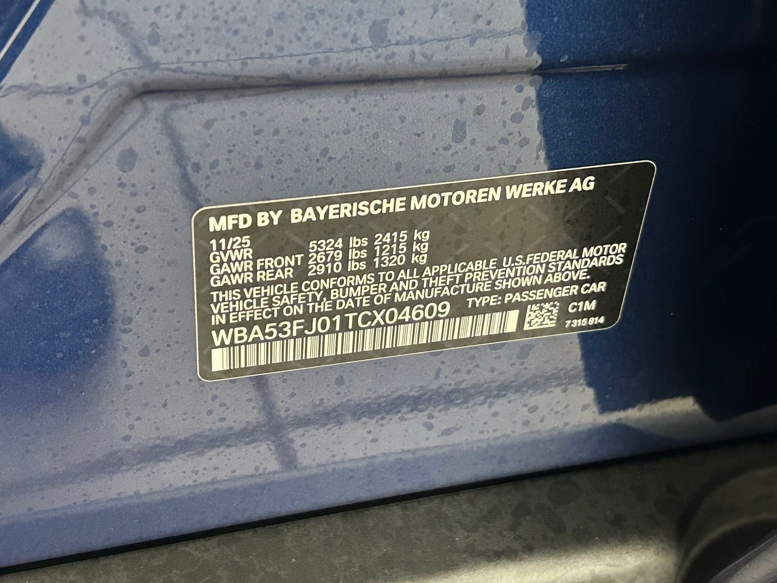 New 2026 Phytonic Blue Metallic BMW 530i xDrive image 32