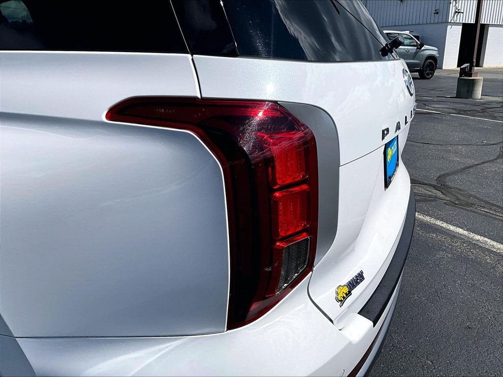 Used 2023 White Hyundai SEL image 35