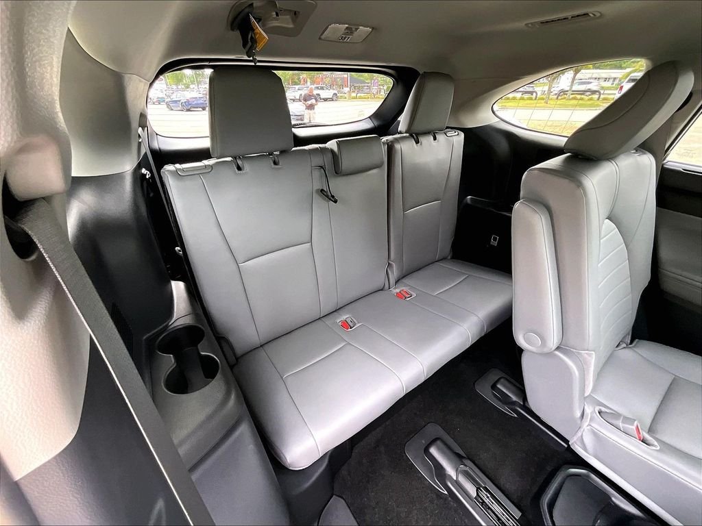 Used 2026 Beige Toyota XLE image 17