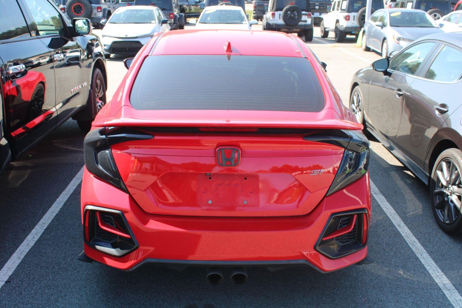 Used 2020 Rallye Red Honda SI image 7