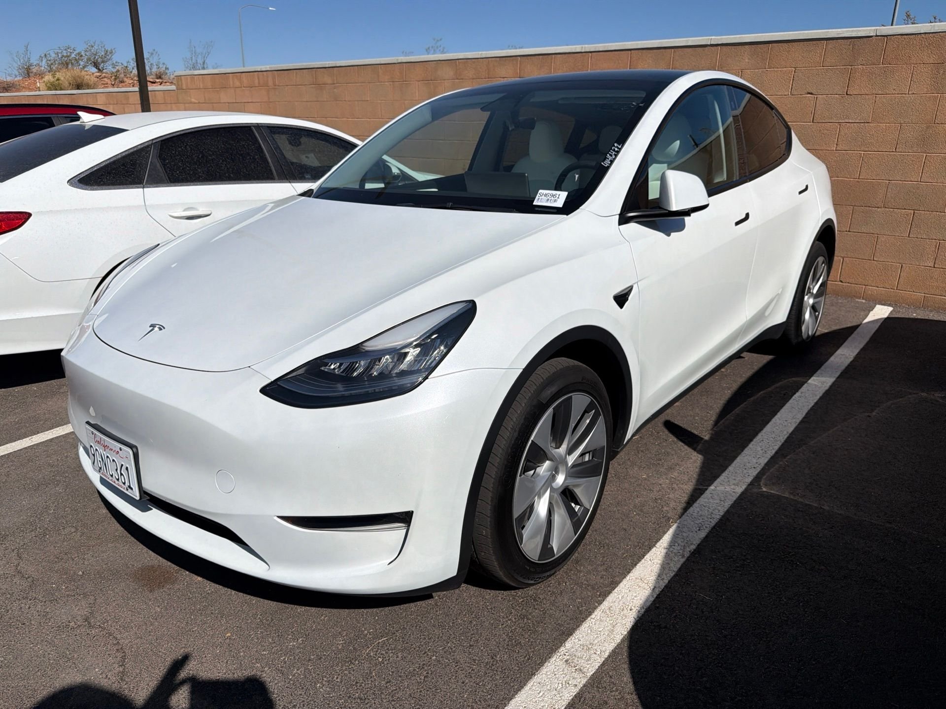 2023 Tesla Model Y Long Range Dual Motor All-Wheel Drive's photo
