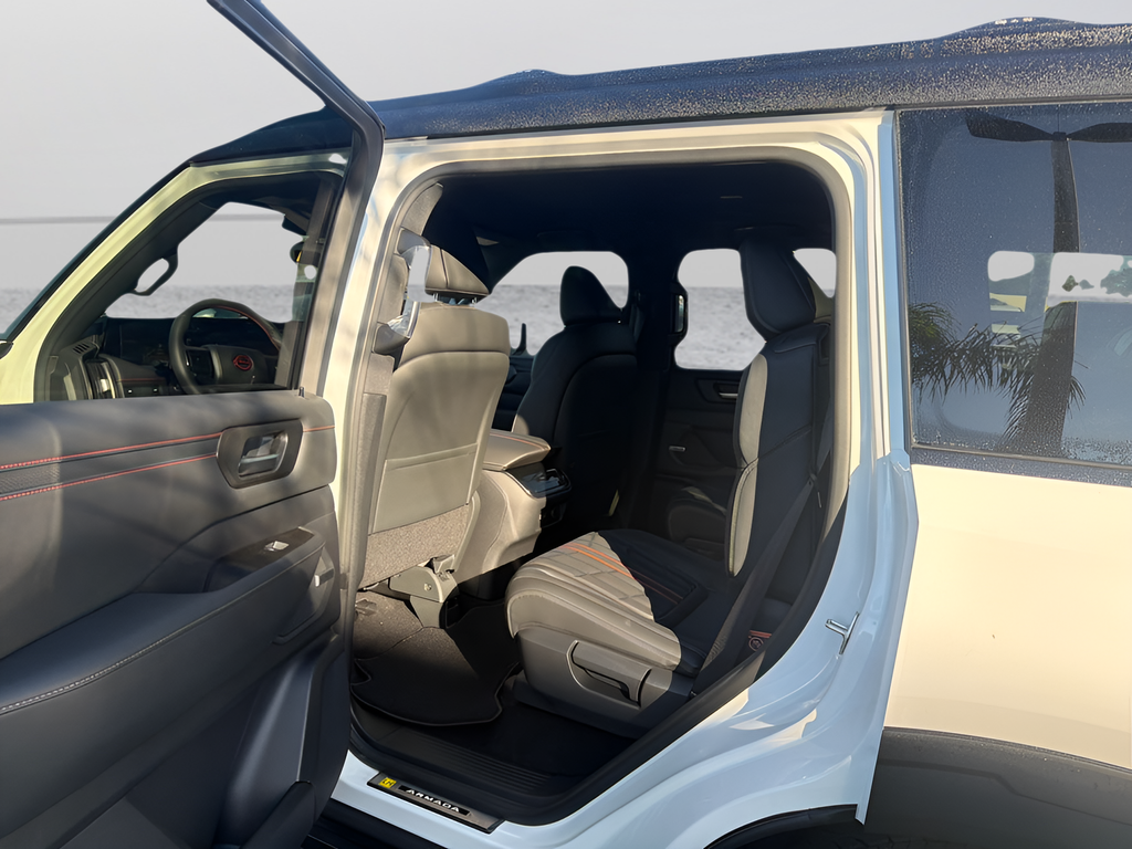 New 2026 White Nissan PRO-4X image 19