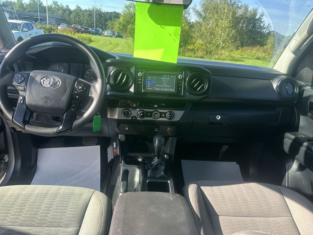 Used 2018 Silver Toyota SR image 10