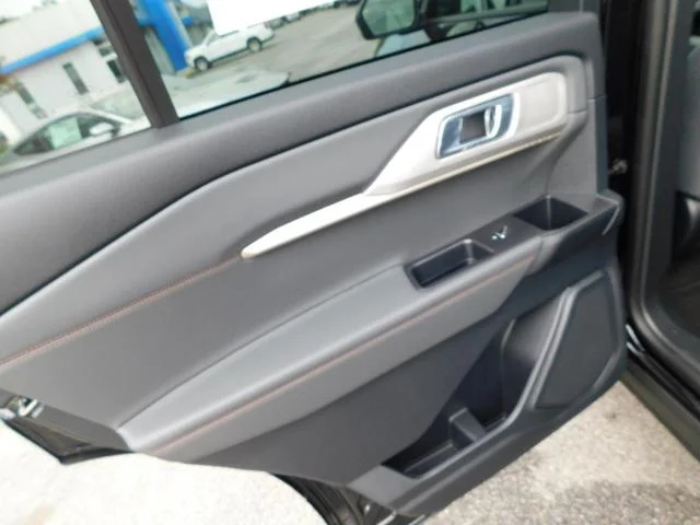 New 2026 Agate Black Metallic Ford Active image 24