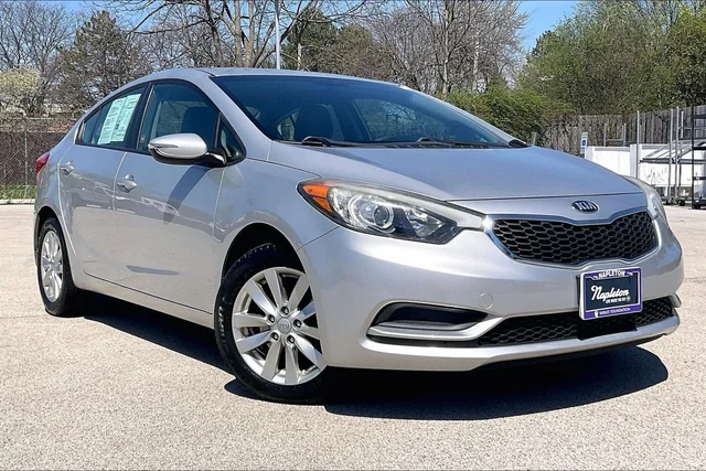2014 Kia Forte LX AT's photo