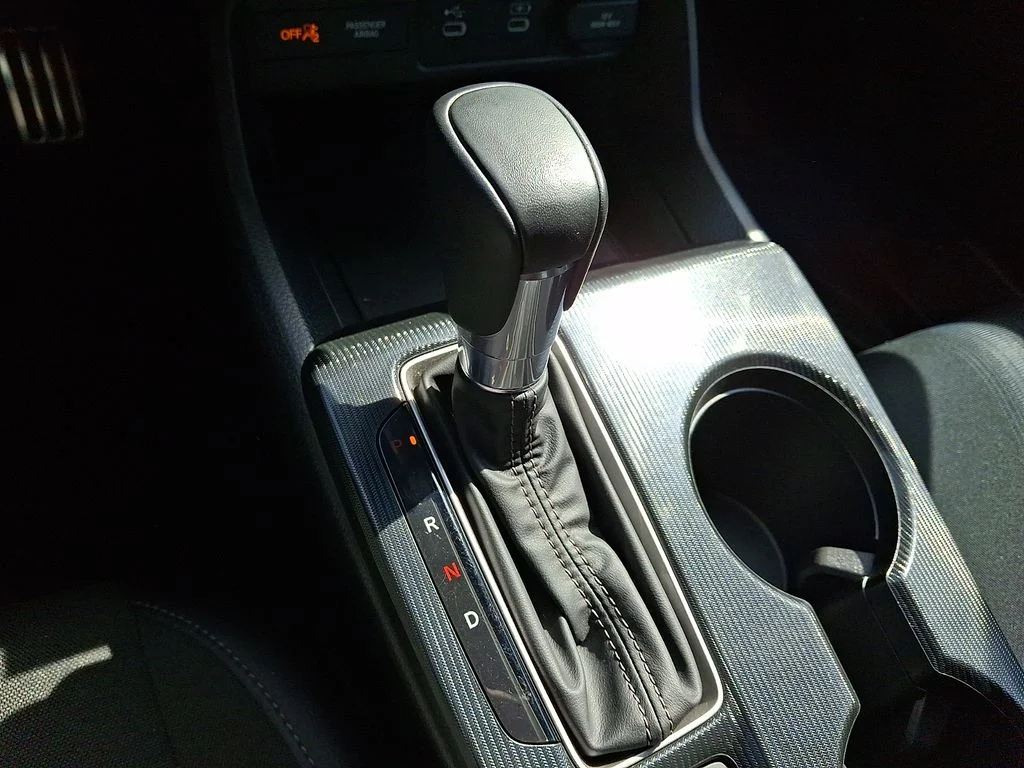 2025 Honda Civic Sport - Photo 14