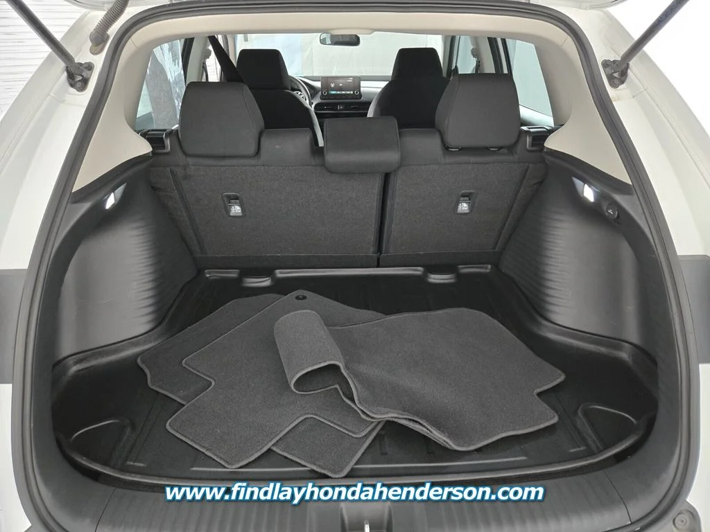 2025 Honda HR-V LX - Photo 18