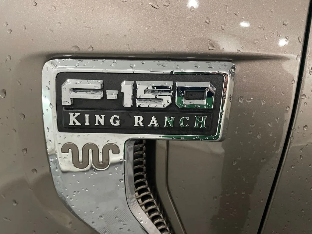 Used 2023 STONE GRAY METALLIC Ford King Ranch image 31