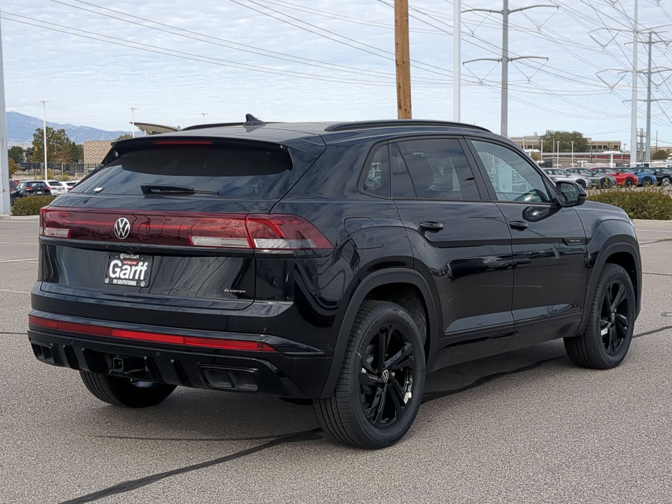New 2026 Deep Black Pearl Volkswagen 2.0T SEL R-Line Black image 3