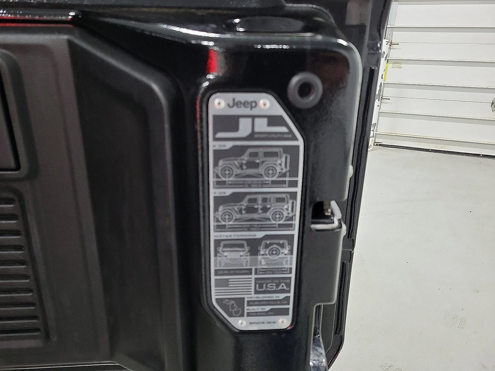 Used 2020 Black Clearcoat Jeep Rubicon image 7