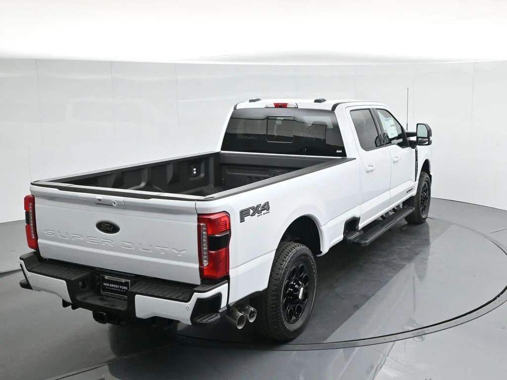 New 2026 Oxford White Ford Lariat image 20