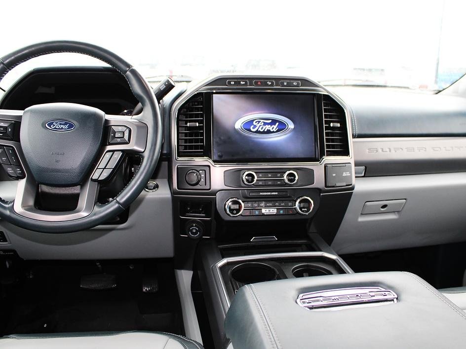 2022 Ford F-450 Super Duty Limited - Photo 44