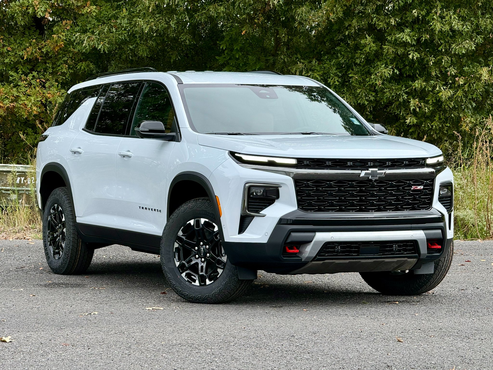 2027 Chevrolet Traverse Z71 - Photo 11