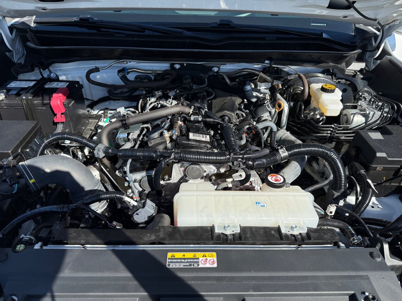 Used 2025 Ice Toyota SR5 image 20