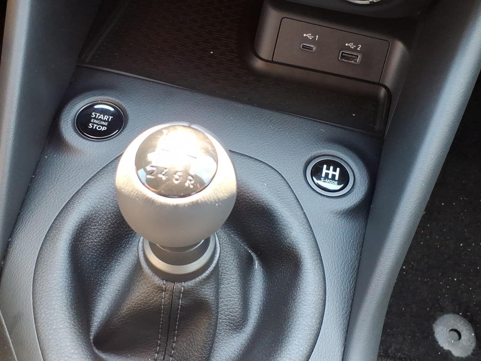 New 2026 Boulder Gray Pearl / Super Black Two-tone Nissan Performance image 19