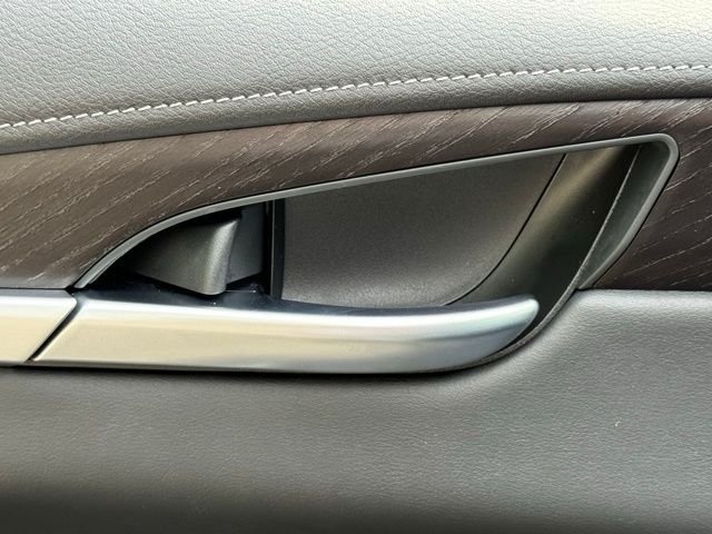 New 2026 GRAPHITE SHADOW INFINITI Sport AWD image 18