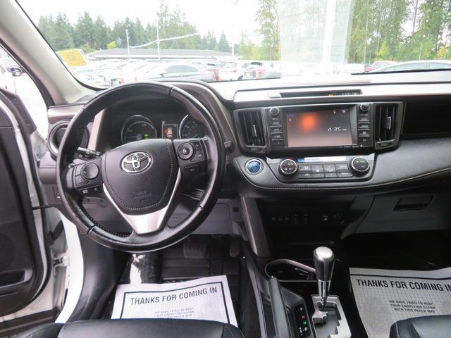 Used 2017 Blizzard Pearl Toyota Limited image 23