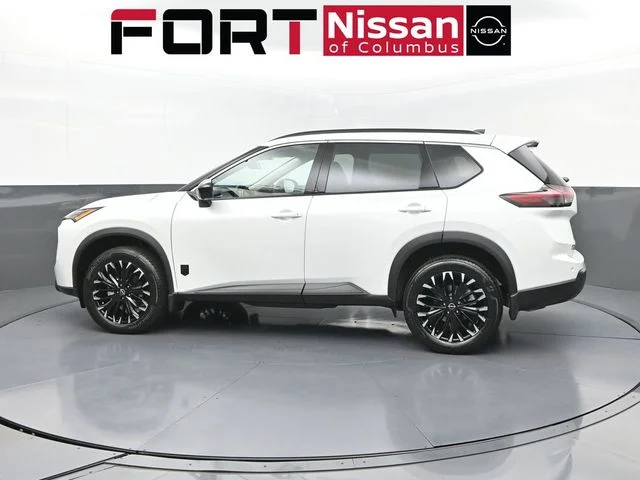 New 2026 Everest White Pearl TriCoat Nissan Dark Armor™ image 4