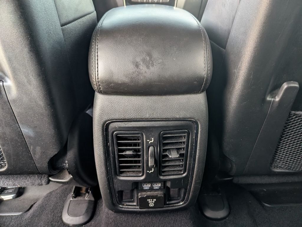 Used 2019 Black Jeep Limited image 33
